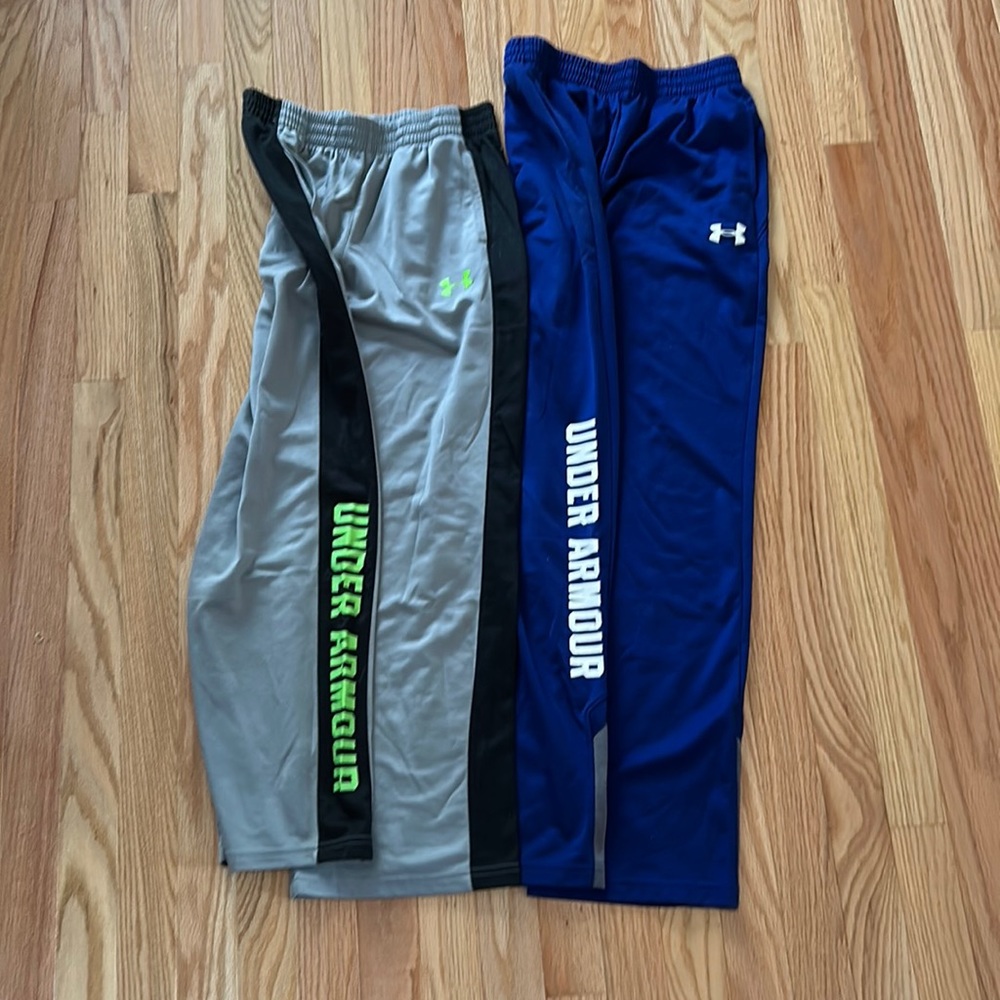 2 pairs of Under Armour sweatpants